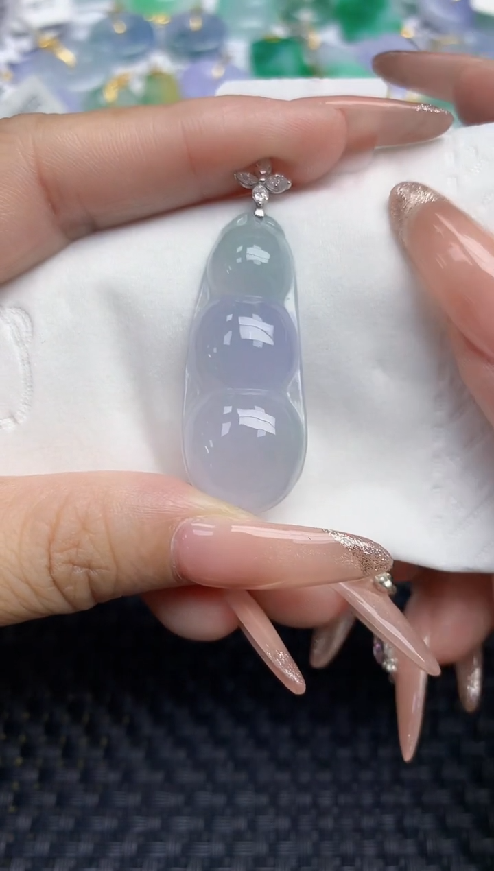 颈饰18K金镶嵌翡翠天然缅甸A货翡翠百元以上9元证书费自理