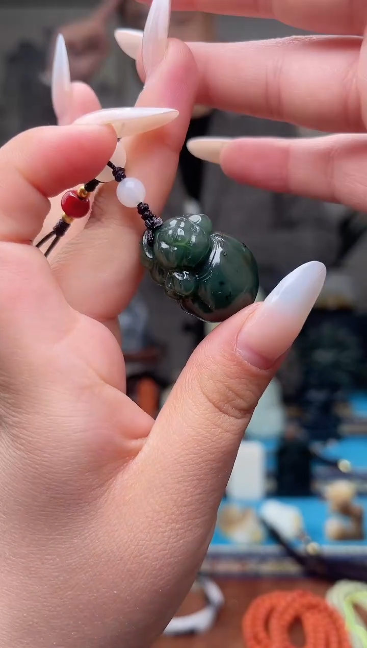 【闪购商品】和田玉挂件未镶嵌1