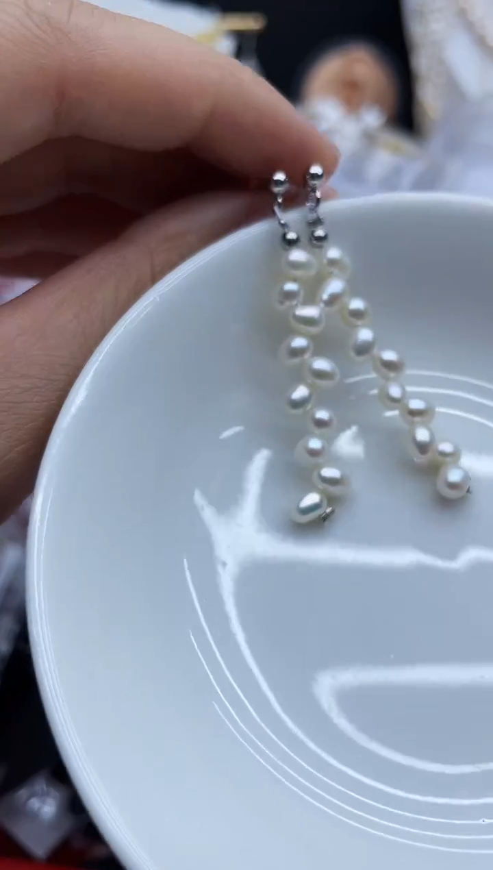 未镶嵌耳饰淡水珍珠耳环多样性发其一