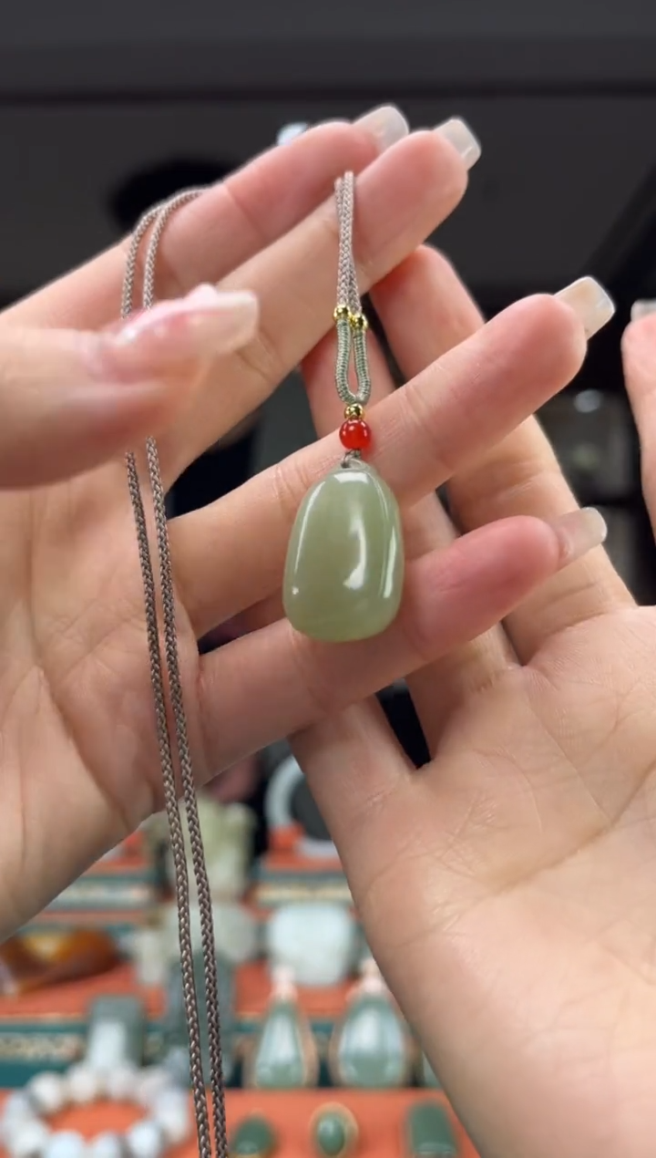 【闪购商品】和田玉颈饰未镶嵌佩佩