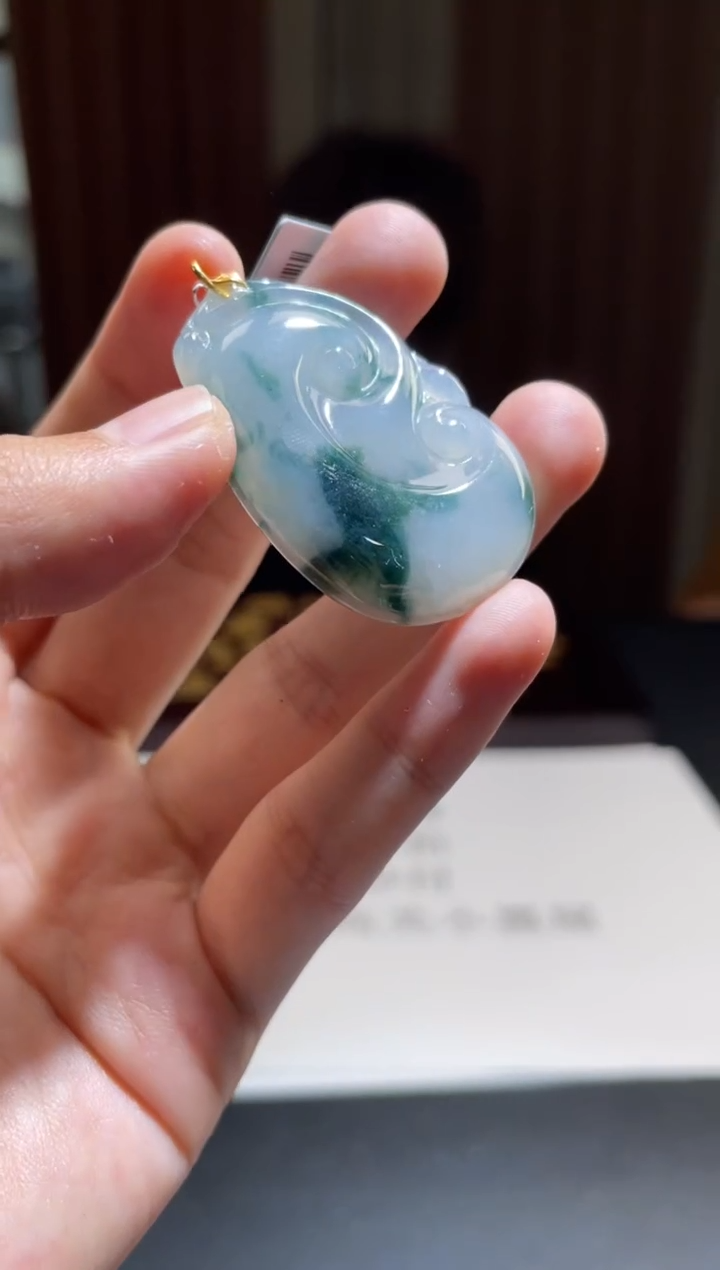 18K金镶嵌挂件翡翠翡翠A货