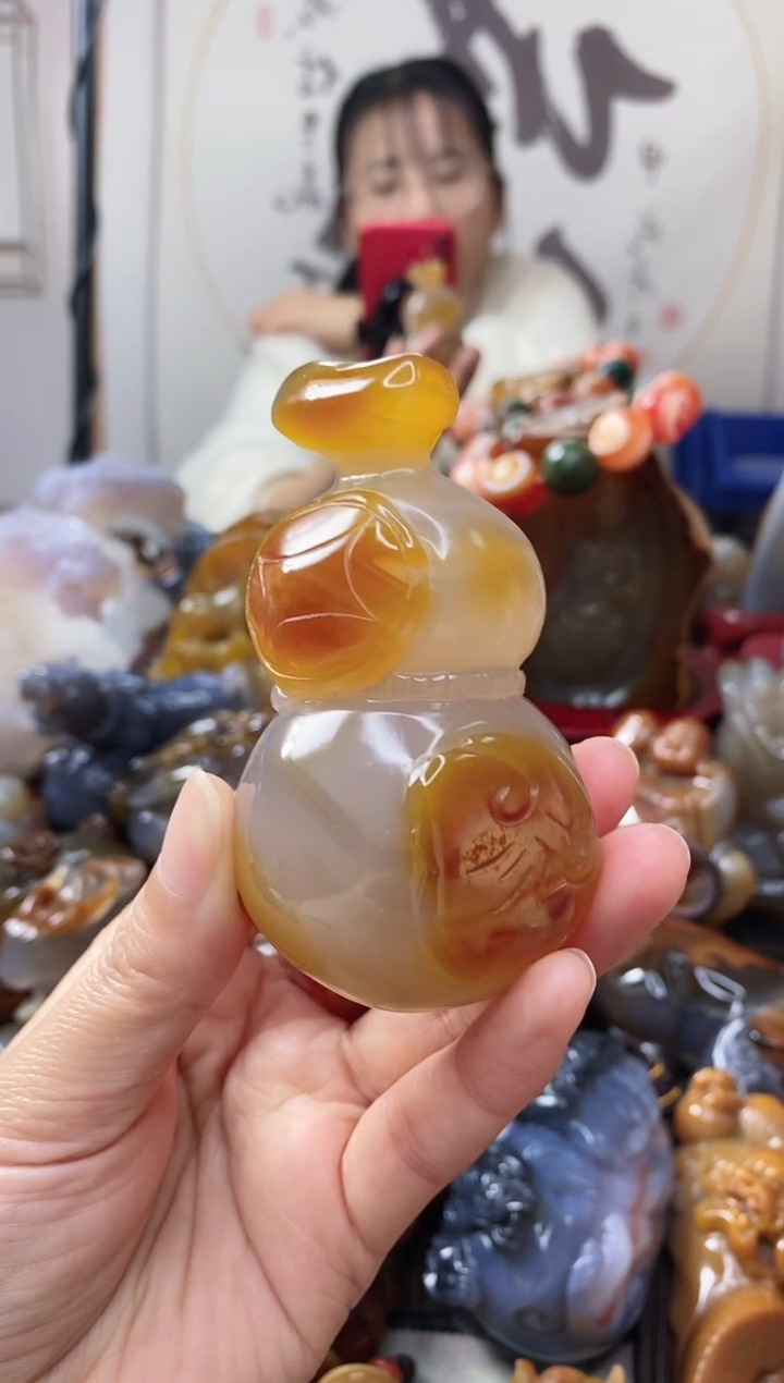 【闪购商品】玛瑙/玉髓手把件未镶嵌0