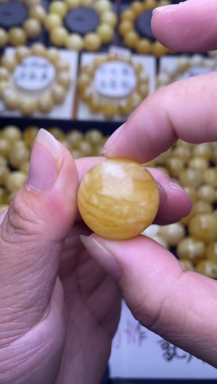 裸石琥珀未镶嵌大小姐珠宝严选78