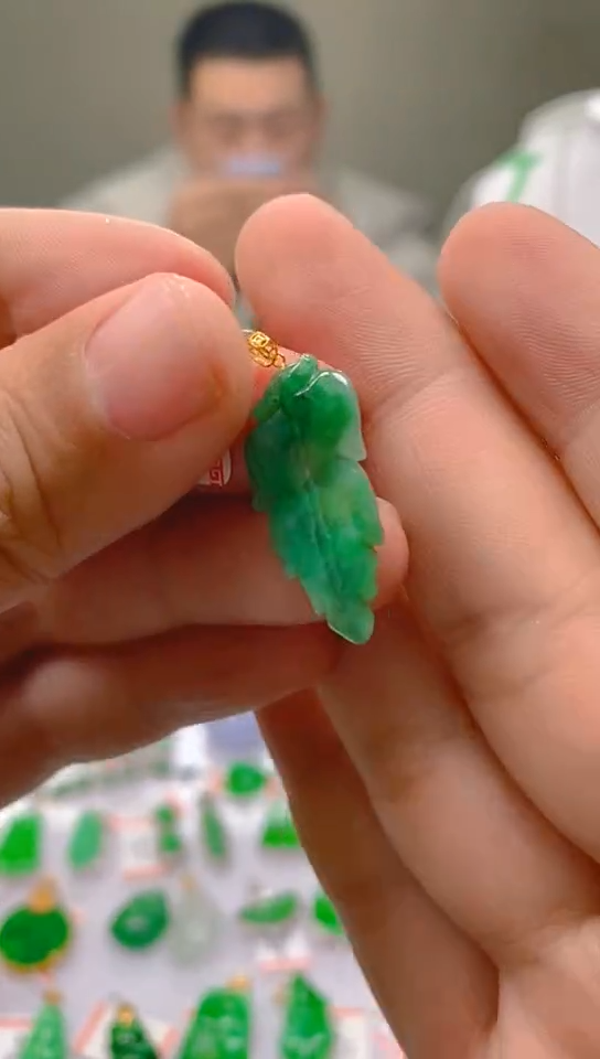 【闪购商品】翡翠颈饰18K金镶嵌新号开播，全场乱卖