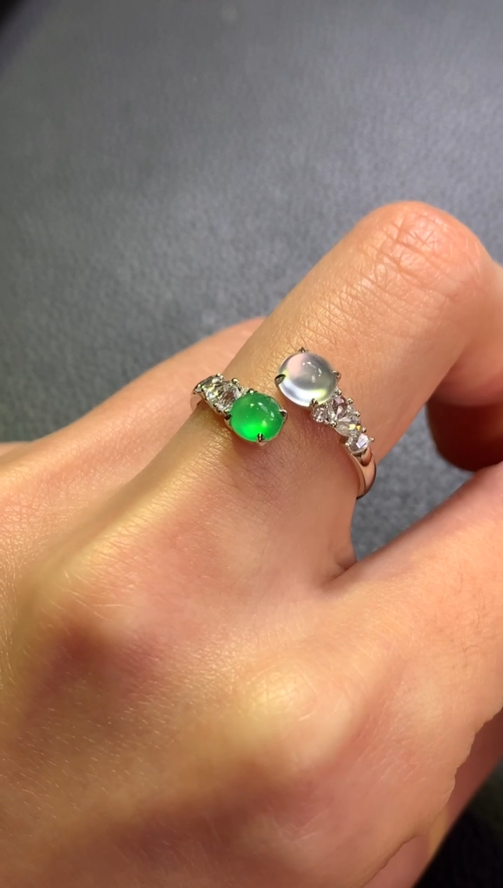 【闪购商品】翡翠戒指18K金镶嵌双蛋面戒指