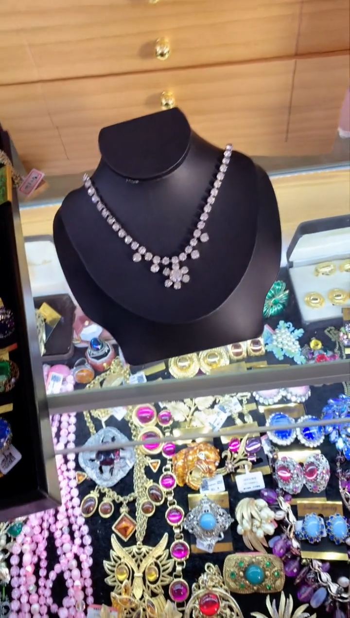 【闪购商品】瓷片楚楚中古珠宝甄选不退换