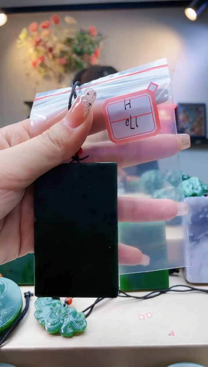 【闪购商品】和田玉挂件未镶嵌1