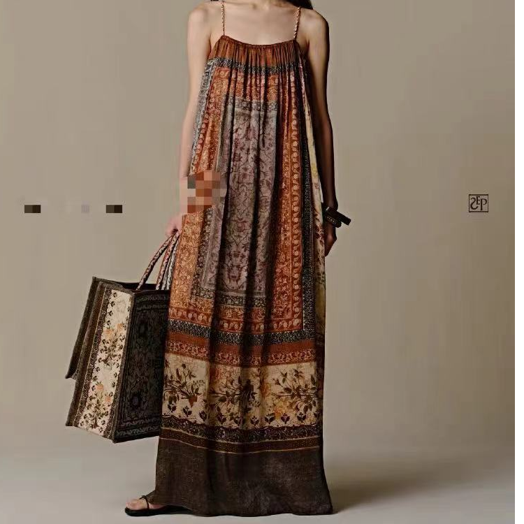 丝麻印花细褶吊带裙