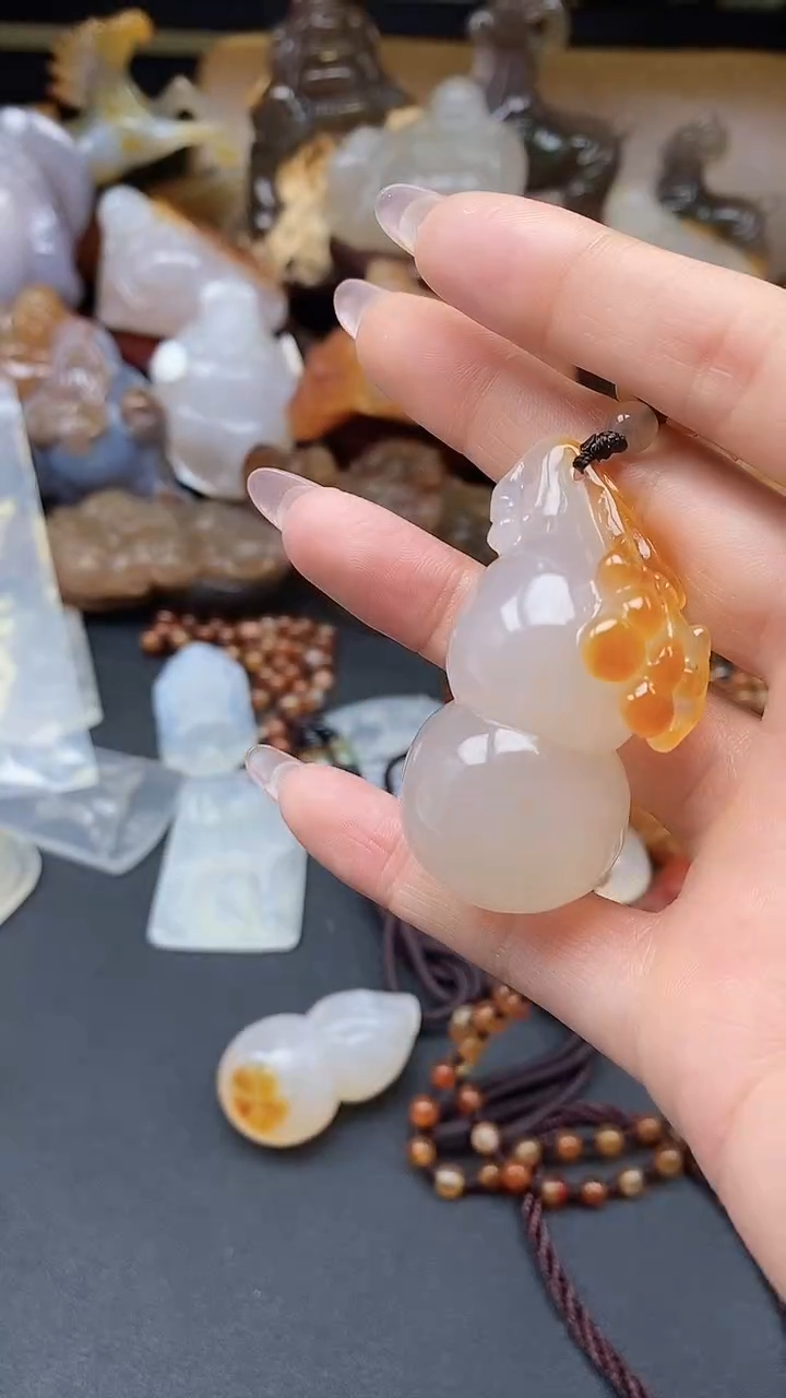 【闪购商品】玛瑙/玉髓颈饰未镶嵌dd