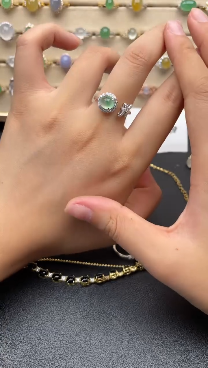 银S925镶嵌戒指翡翠一物一证一礼盒