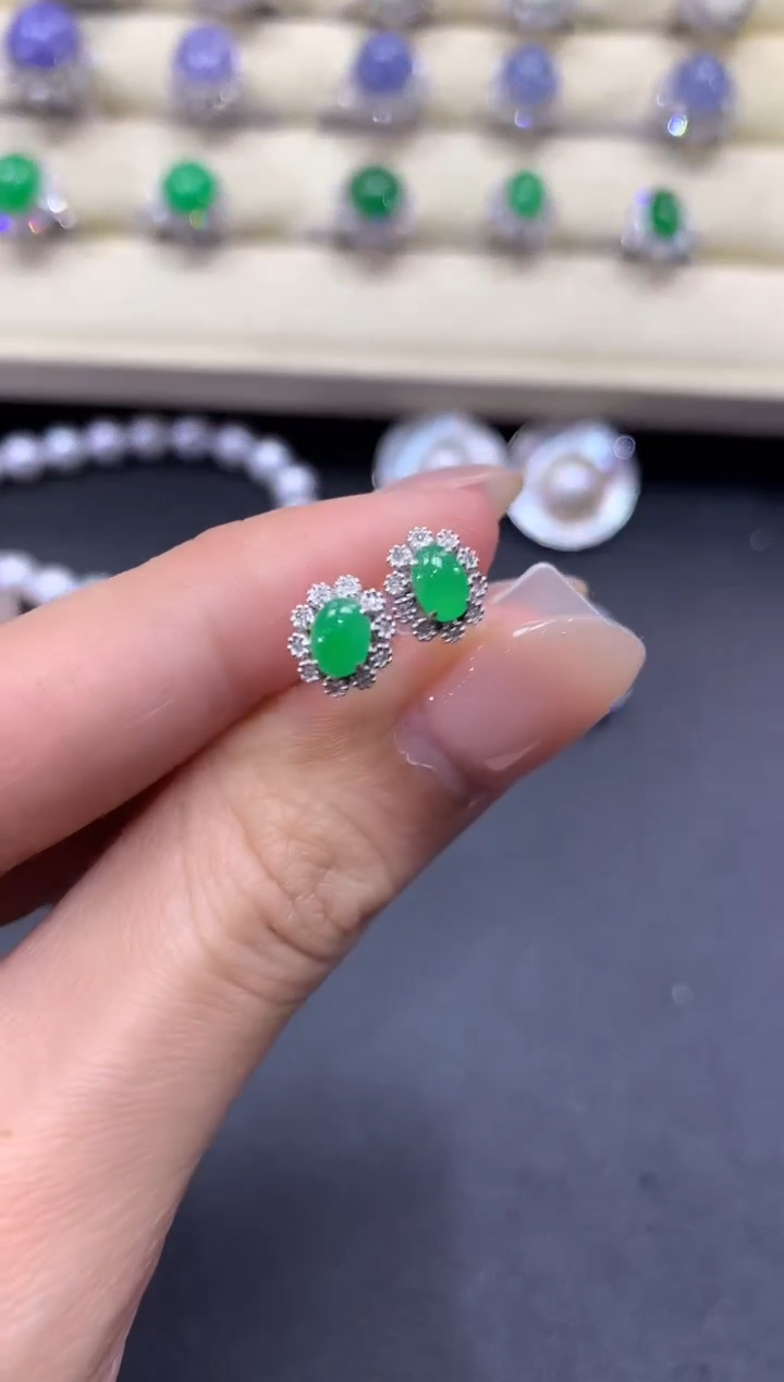 【闪购商品】翡翠耳饰18K金镶嵌a38        