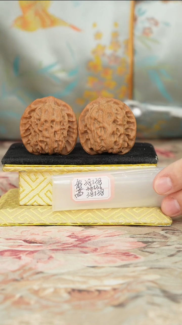 【闪购商品】文玩核桃把件非嫁接北京