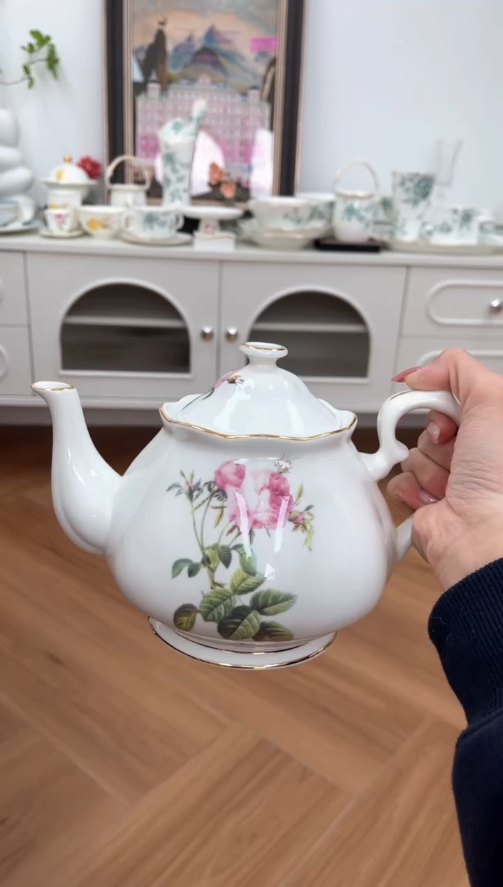 【闪购商品】碗玫瑰高骨骨瓷茶壶