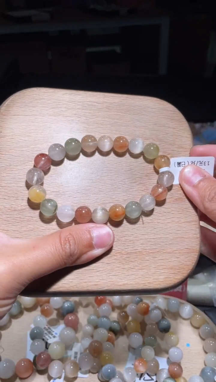 【闪购商品】水晶手链未镶嵌286号多样性发货一EE 9+