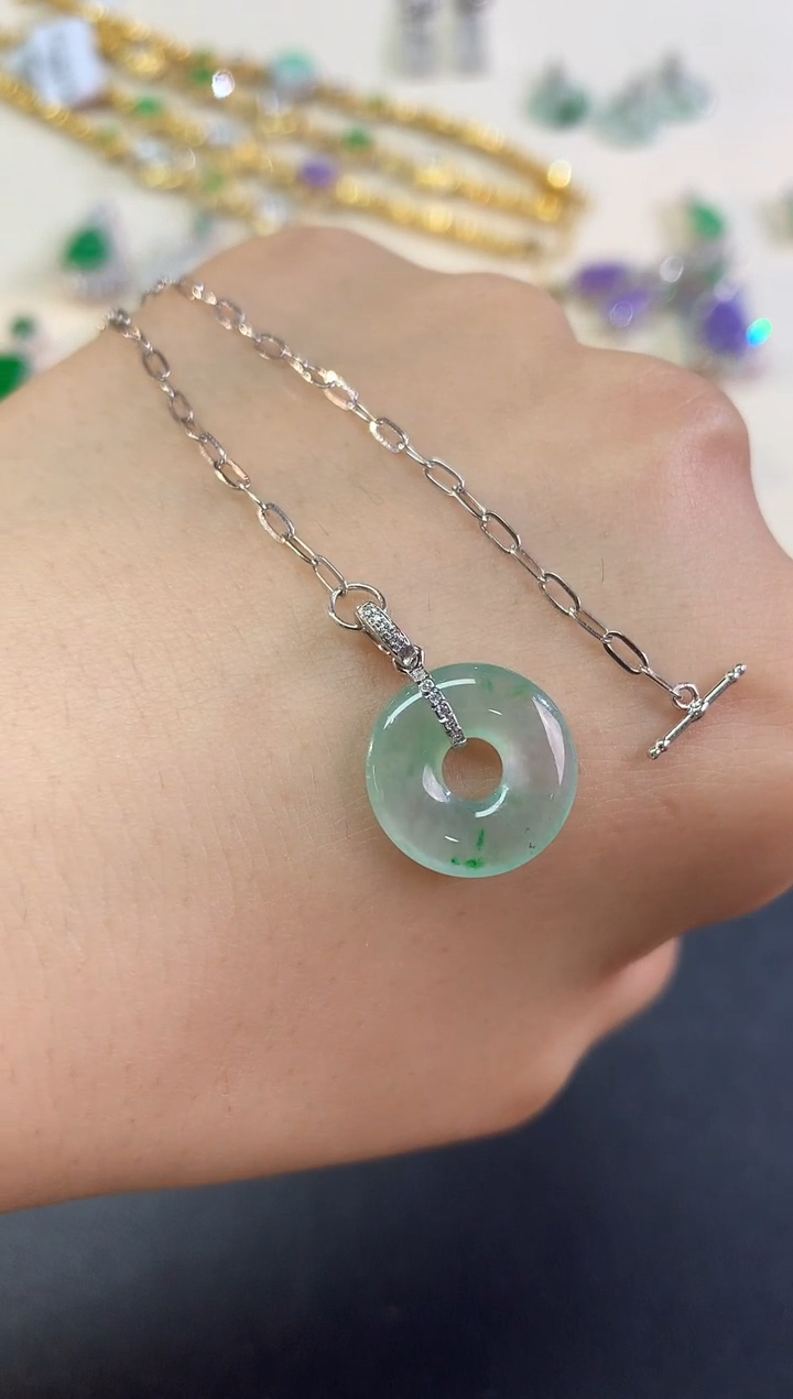 18K金镶嵌手链翡翠手链|2800+0多样性发其一