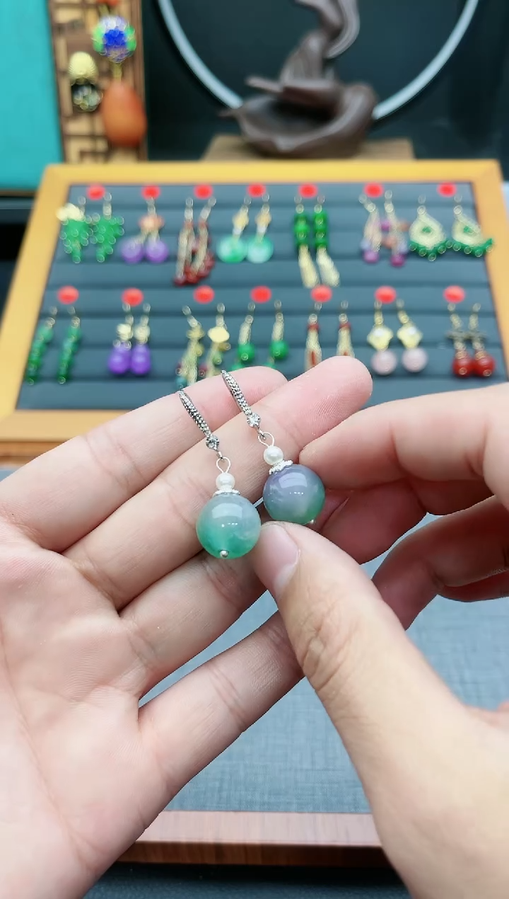 【闪购商品】玛瑙/玉髓耳钉银S925镶嵌826000