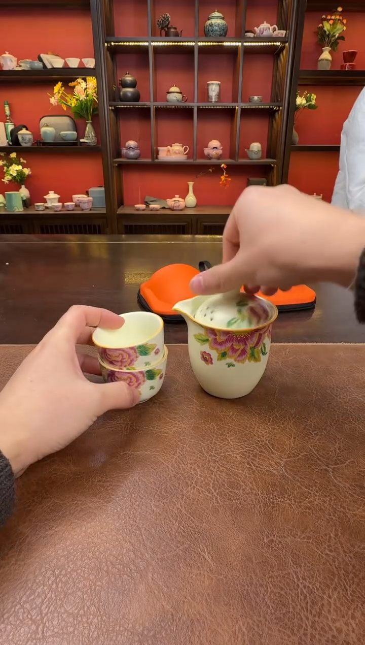 这是真便宜-旅行茶具