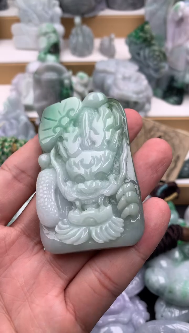 吊坠(不含链)未镶嵌翡翠1