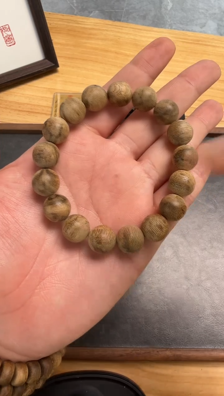 【闪购商品】沉香吊坠天然野柬埔寨1.3单圈13g+