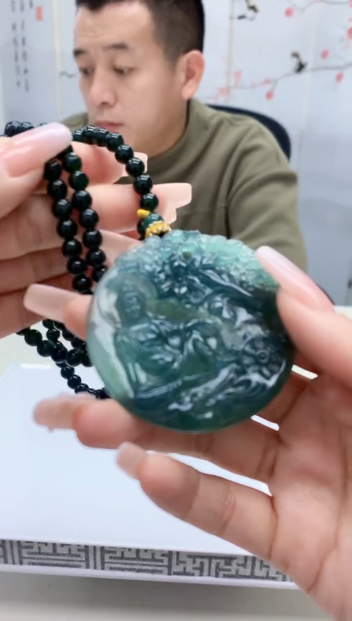 【闪购商品】定制翡翠未镶嵌4812lr-毛货挂件54