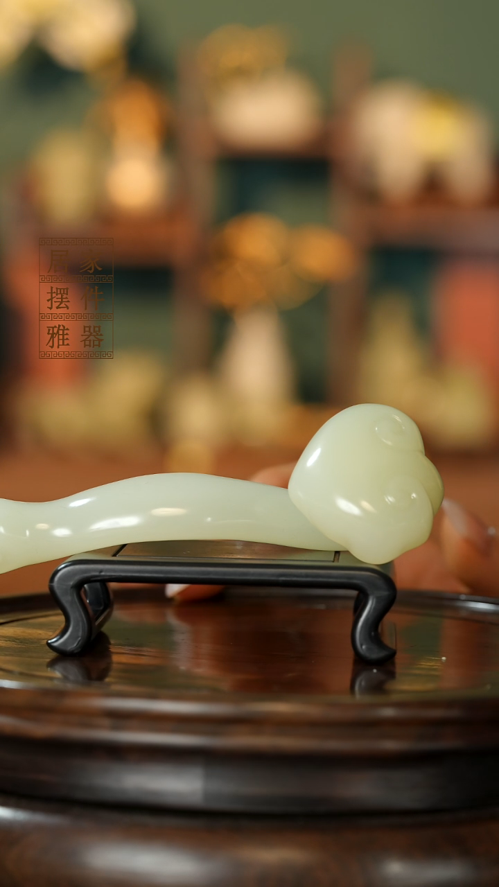 玉《顺利如意》摆件