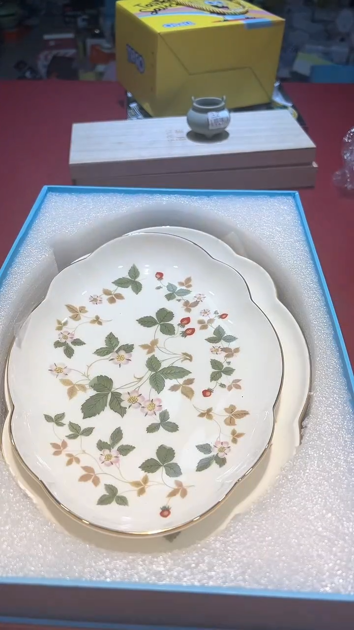 【闪购商品】瓷片锅碗瓢盆一件不剩