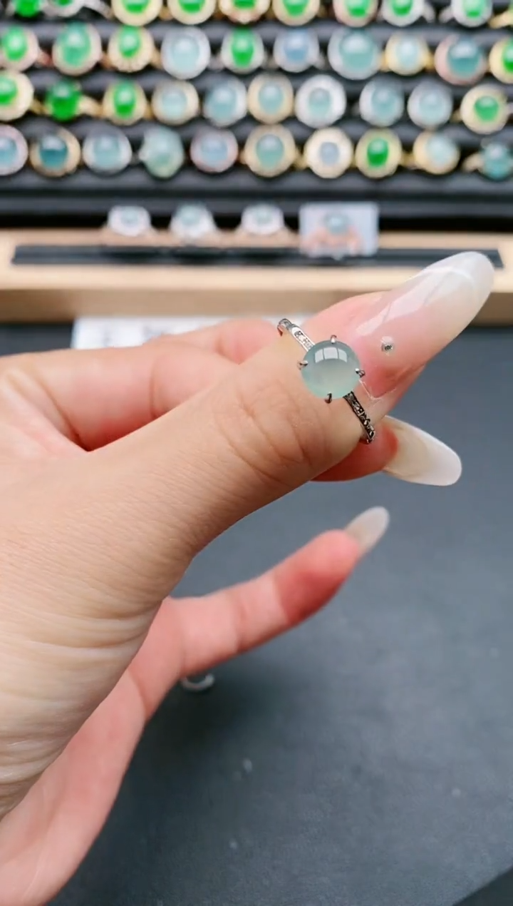 【闪购商品】翡翠戒指银S925镶嵌11111