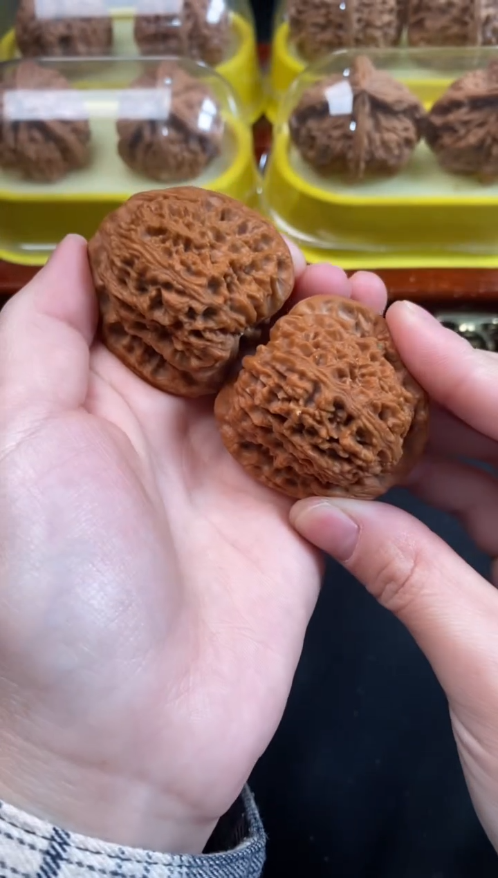 核桃南疆石42尺Q089