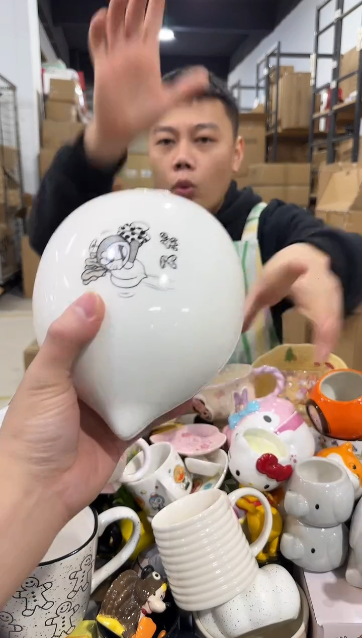 瓷片叮当猫萝卜碗