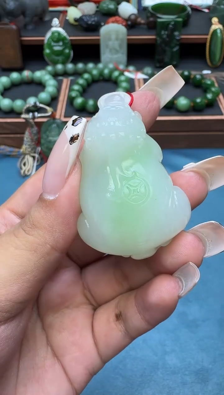 和田玉未镶嵌把件cq