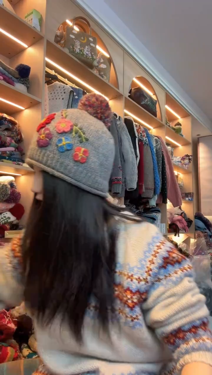 羊毛美利奴灰色勾花单球