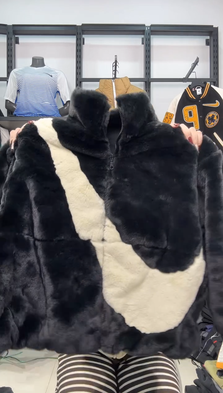 2165闪购编码 Nike/Jordan运动卫衣裤以直播间过款为准 尺码·XL