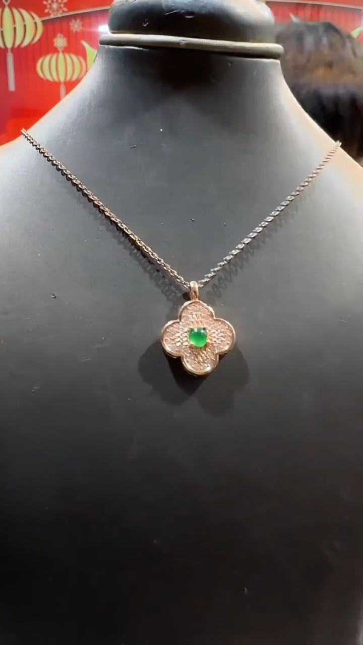 【闪购商品】翡翠吊坠(不含链)未镶嵌多样性发货其一不含链