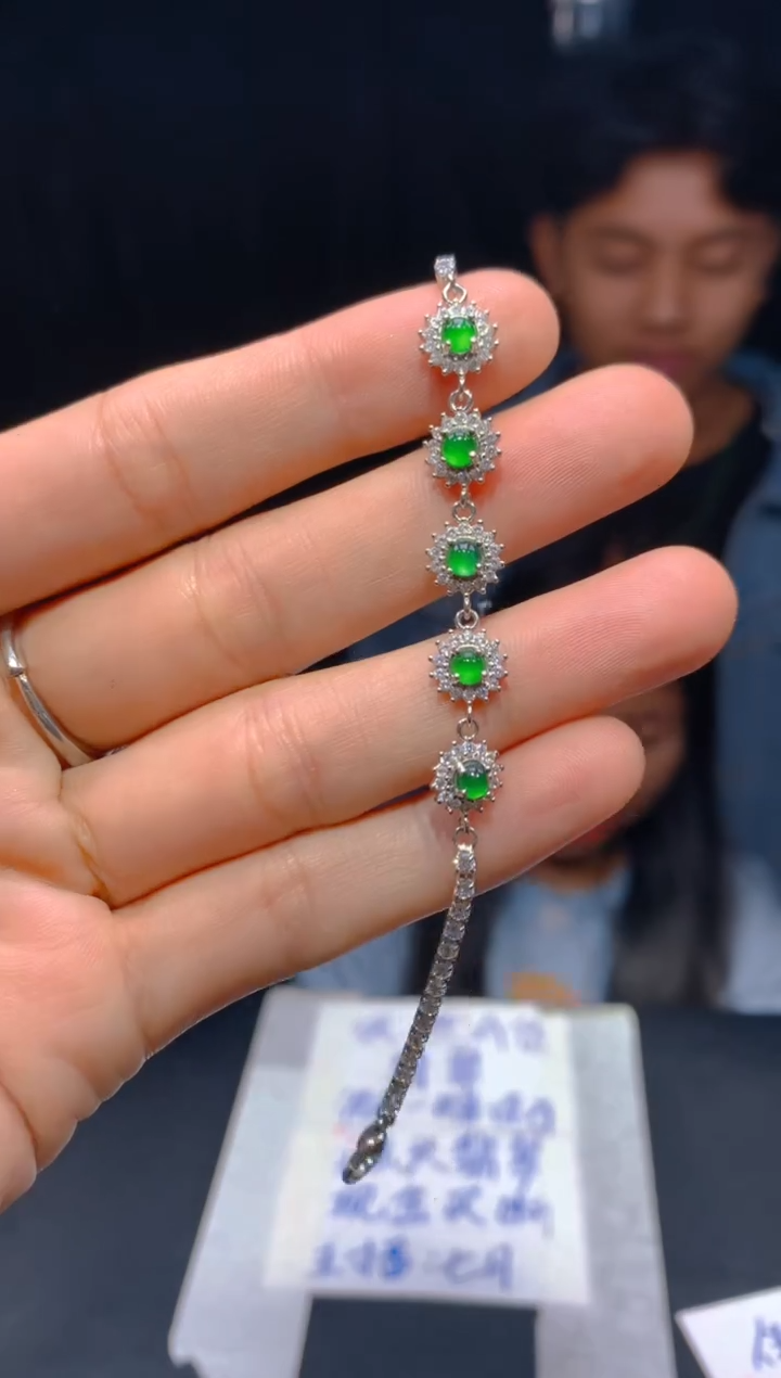 【闪购商品】定制翡翠未镶嵌159多样性发货（发其一）