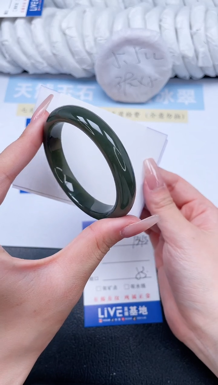 和田玉手镯未镶嵌T345-53