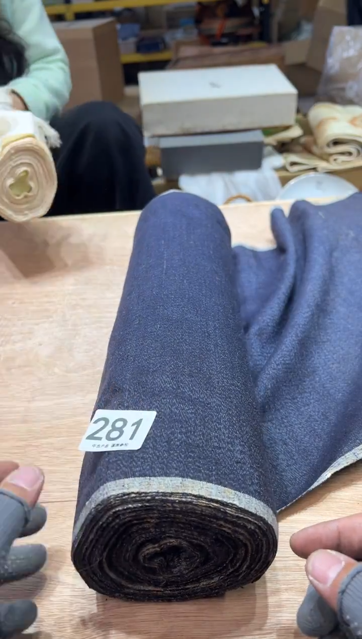 精**伙281茶摆件           