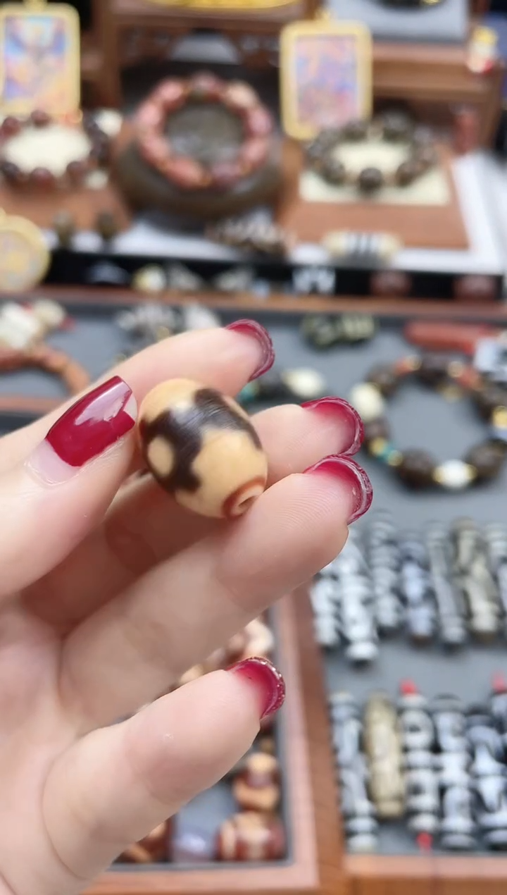 【闪购商品】玛瑙/玉髓珠珠未镶嵌金蟾坛城三眼-大雪