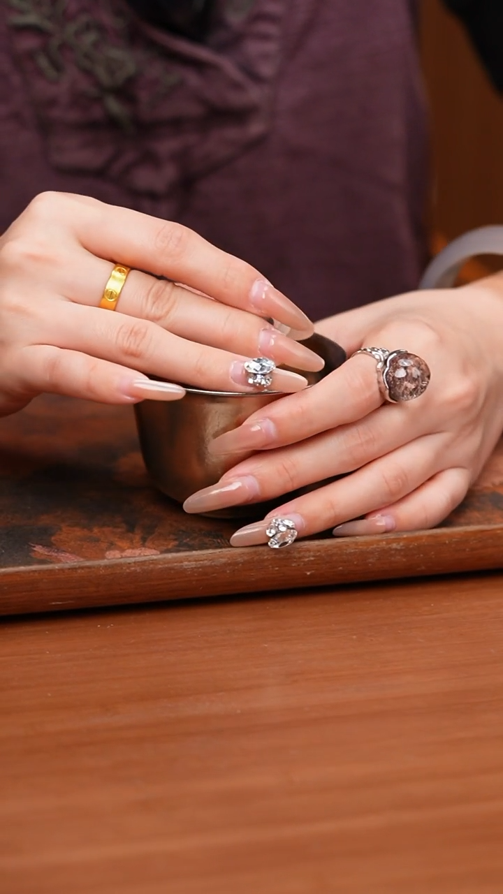 【闪购商品】390黑色链接链接链接