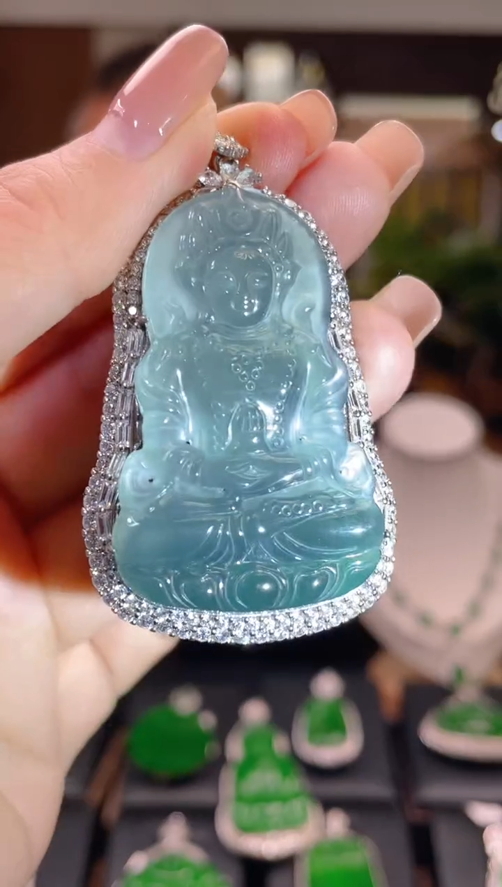 【闪购商品】翡翠颈饰未镶嵌翡翠吊坠