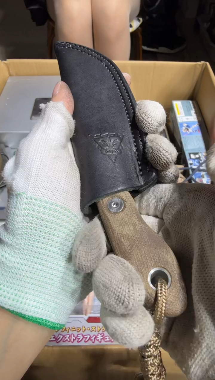 8新魏****3 886   中古商品，瑕疵品，不保好坏。