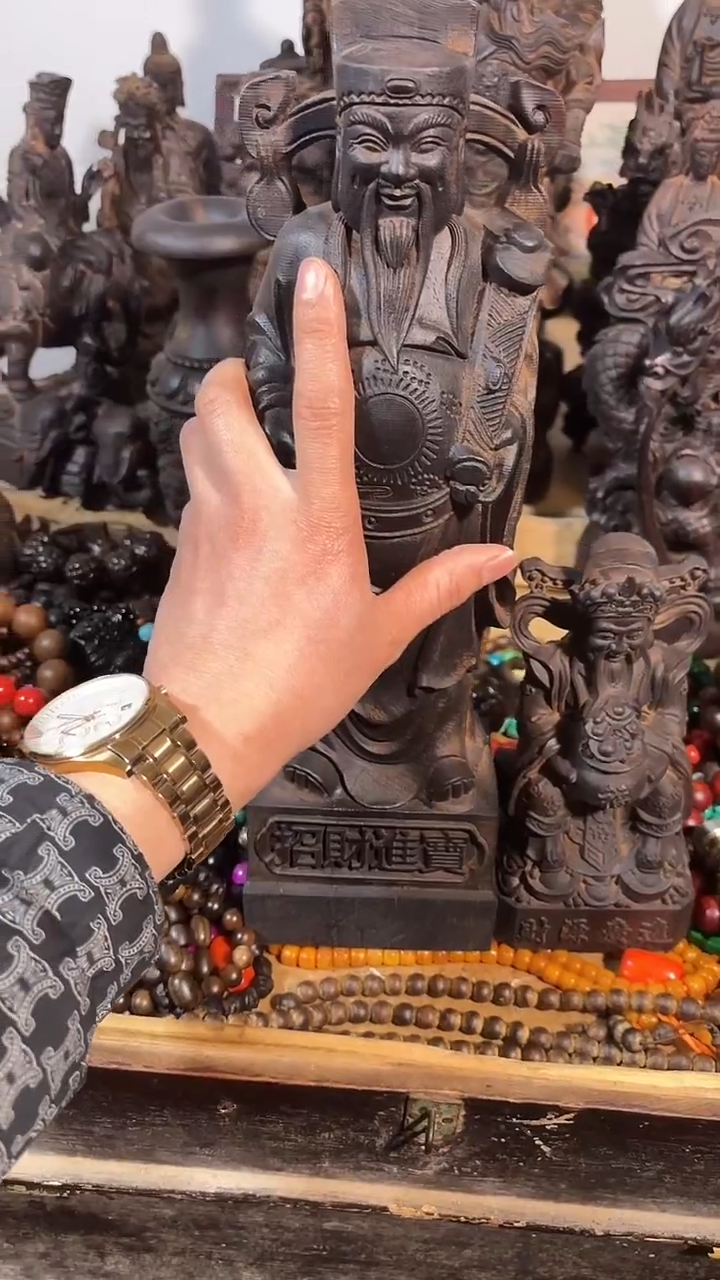 【闪购商品】织绣如图所示闪购链接