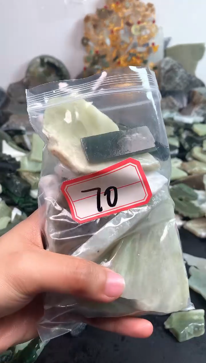 未镶嵌和田玉摆件70