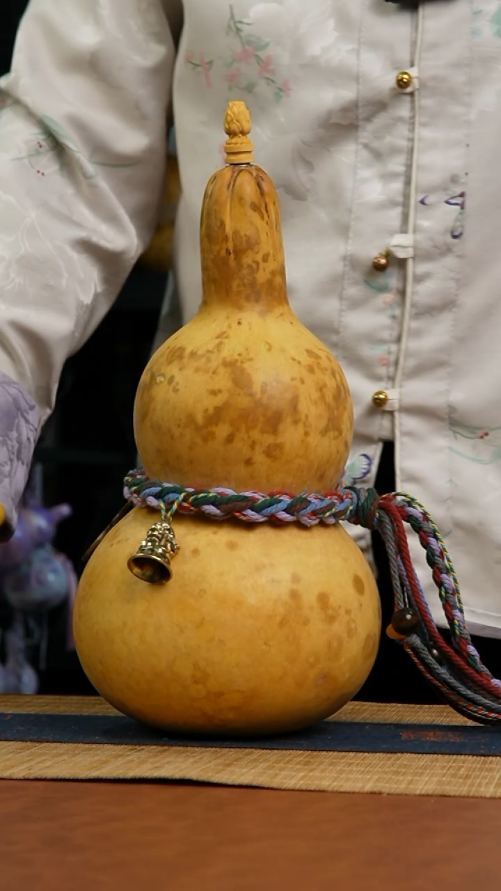 241号 天然热水酒葫芦 一物一拍（有瑕介意勿拍）