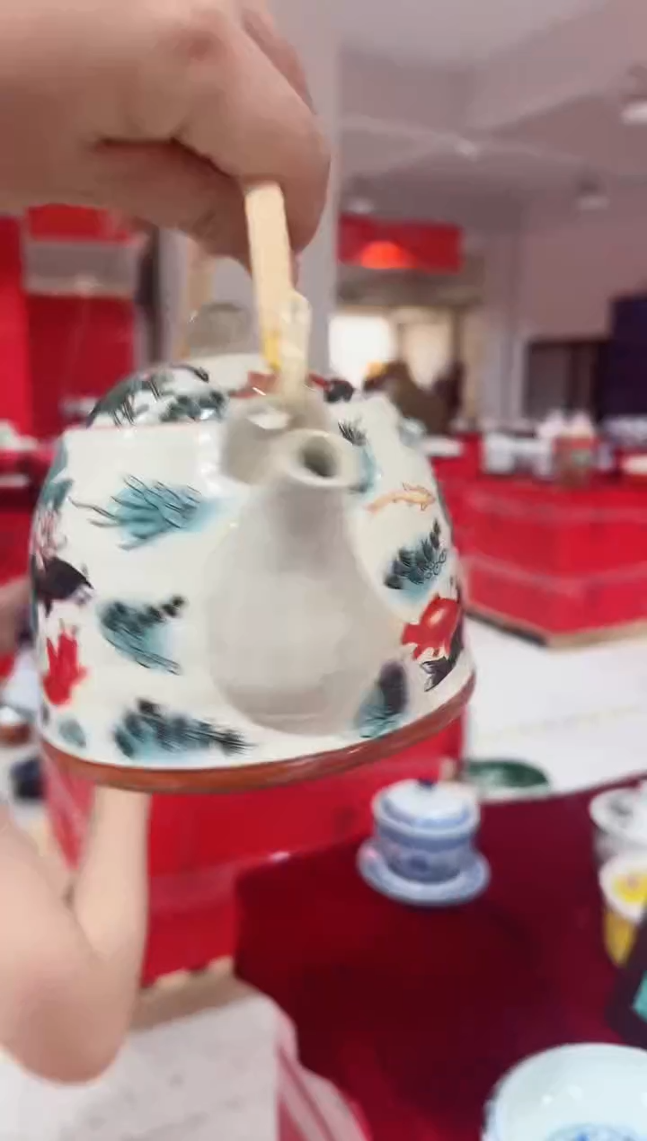 摆件景德镇陶瓷提梁壶