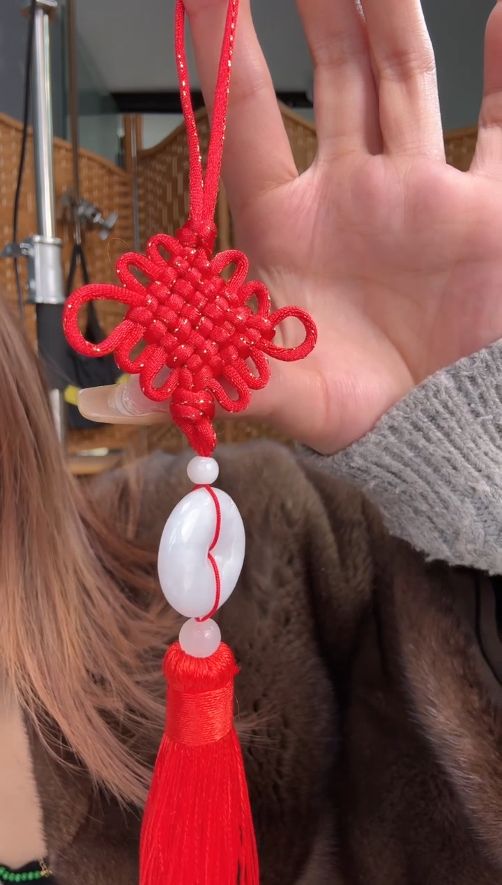 【闪购商品】翡翠颈饰未镶嵌挂件