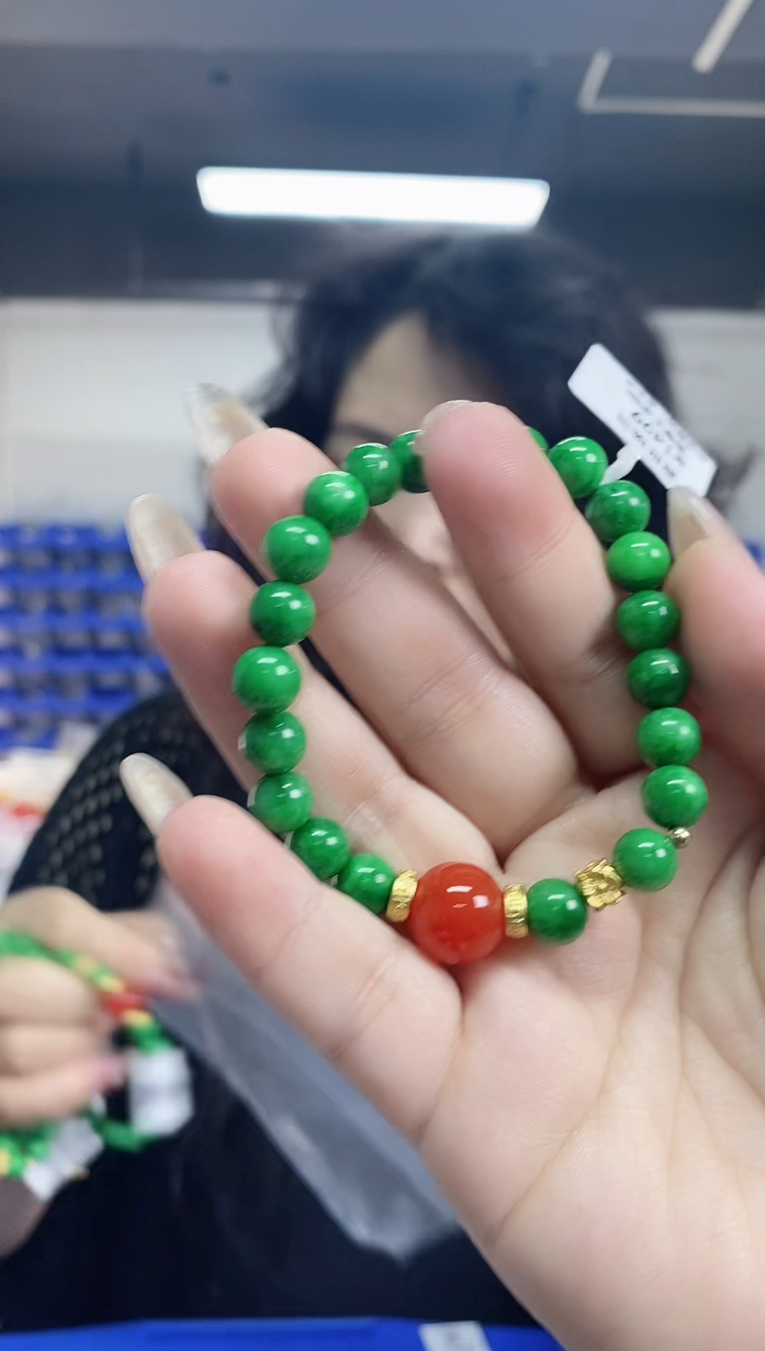 未镶嵌翡翠手串多样性发其一颜色微差