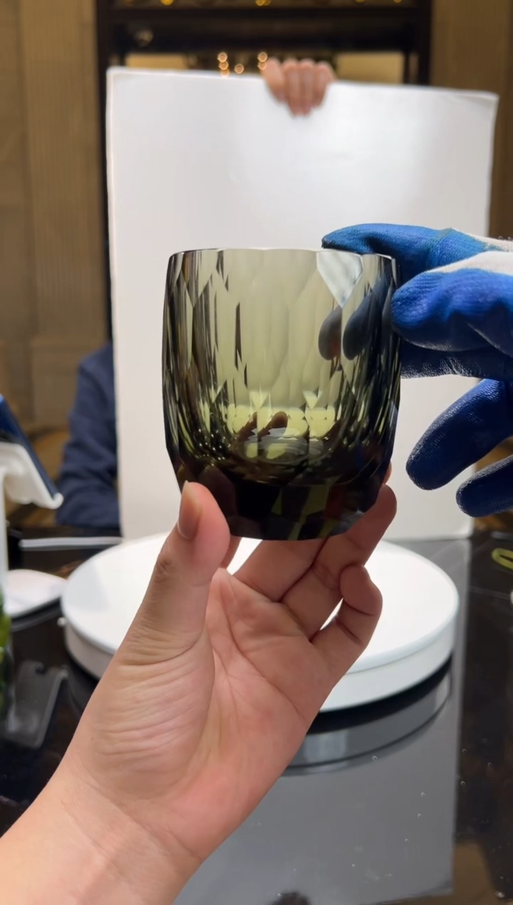 【闪购商品】茶宠BML009-2灰钻石水晶琉璃摆件