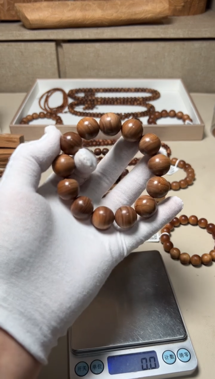 檀香木手串/手链老山檀香1.8横纹黑肉沉不沉穿一起瑕疵福利