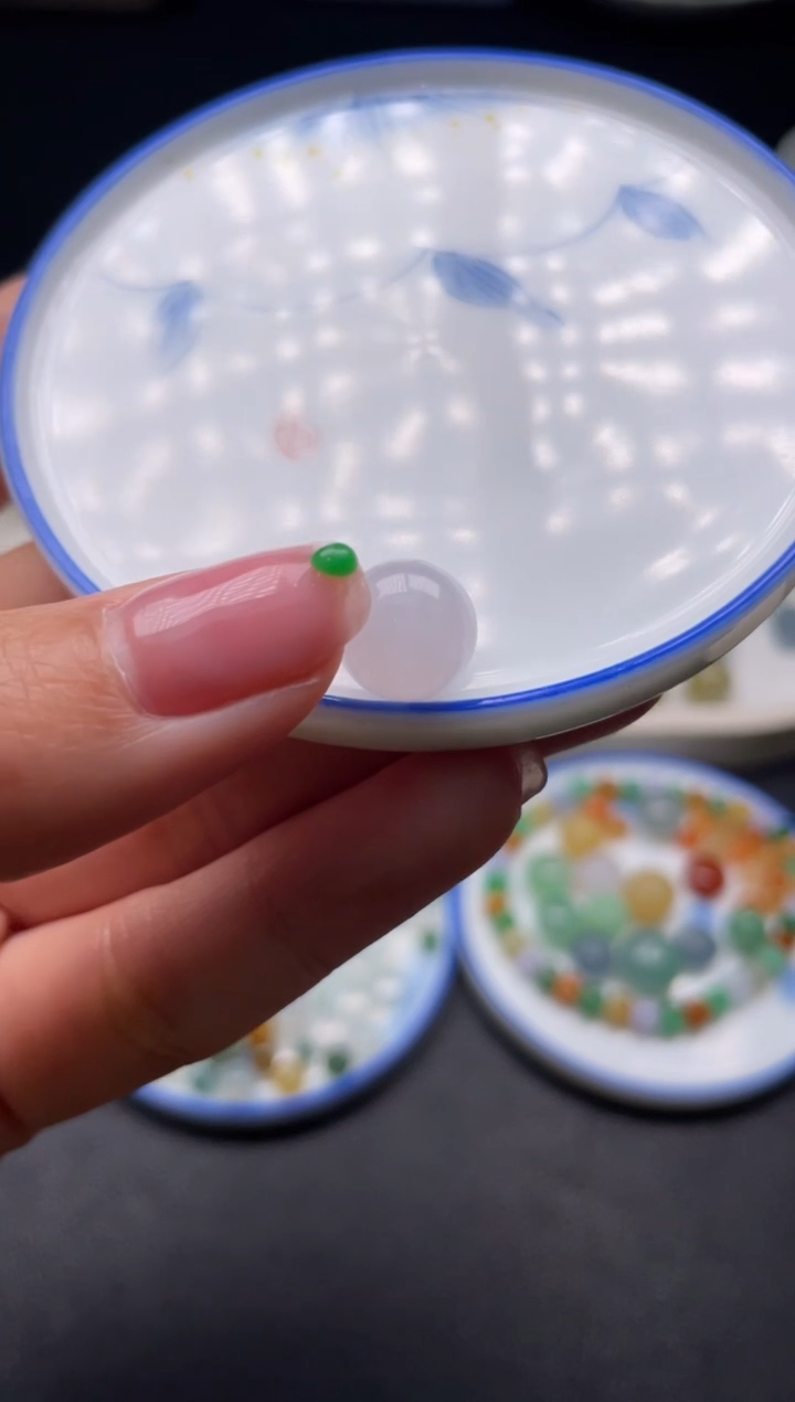 【闪购商品】翡翠颈饰未镶嵌啊A235