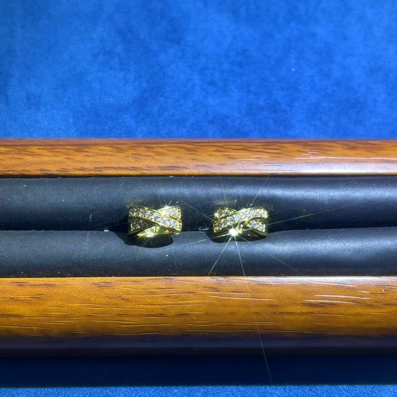 s9434黄色交叉微镶耳扣多样性发货